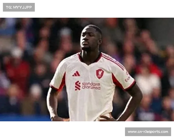 科纳特连续失误导致丢球，利物浦后防线问题暴露无遗