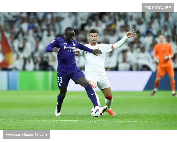 皇马基金会启动马德里社区青少年足球计划,逾千名儿童参与 皇马基金会启动马德里社区青少年足球计划,逾千名儿童参与